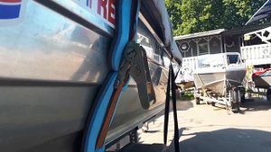 Квинтрекс Дарт 390 в работу . Отличная лодка .