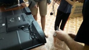 Купили детям телевизор который они сами заработали-эмоций куча