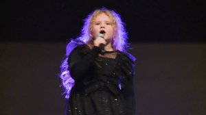 ЛЕНИНГРАДСКИЙ РОК ЭНД РОЛЛ ИСПОЛНЯЕТ АДЕЛИНА КУРГАНОВА