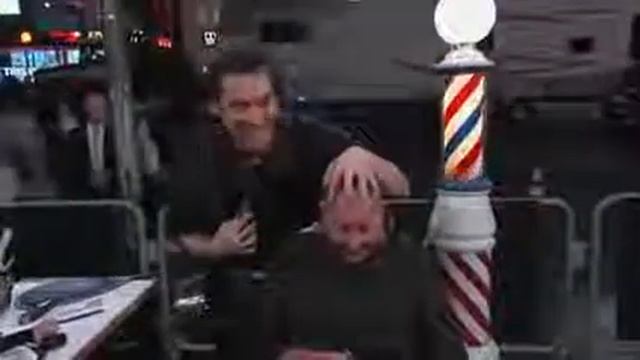 Watch the moment scissor happy Jim... смотреть онлайн