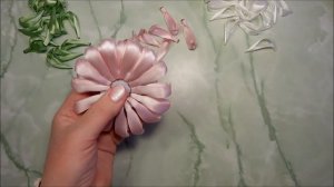 Цветы канзаши из узкой ленты 1,2 см, МК