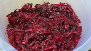 Свекла тушёная с яблоком