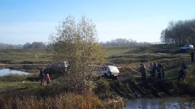 4x4 Джип-триал 2011, Salavat, вытаскивают заглохшую Niva 2121 2121. смотреть онлайн
