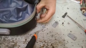 ЗАМЕНА РУЧКИ В ЧЕМОДАНЕ МИНСК НА КОЛЕСИКАХ