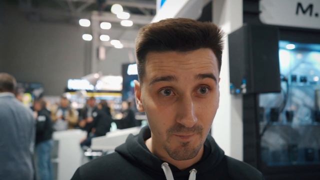 Olympus OM-D E-M1 Mark II (+футаж) смотреть онлайн