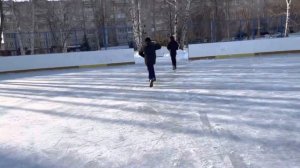 Это жизнь бездомных детей на улице!
