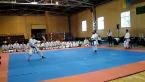 Бункай ката "Унсу"