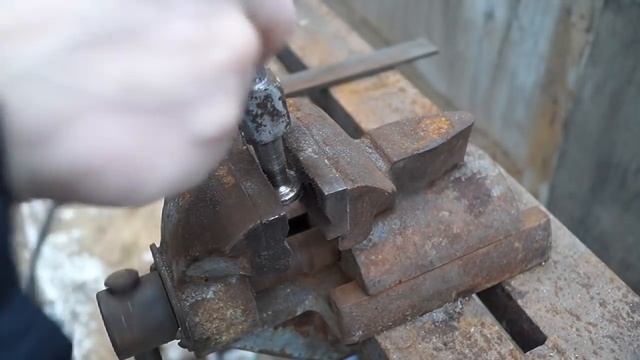 Реставрация старого рихтовочного молотка/ Restoration Of The Leveling Hammer