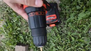 Испытание Black+Decker дрель-шуруповерт ударная BDCHD18 и сверла