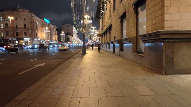 #Moscow 1-я Тверская-Ямская улица Новогодняя и красивая Москвичи к ней привыкли а туристы в восторг