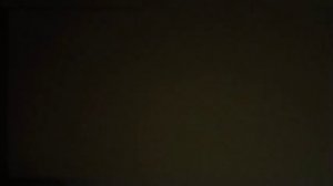 Урчит и крутит животик?