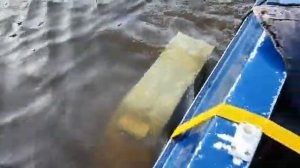 Что то лодка на глиссер не выходит