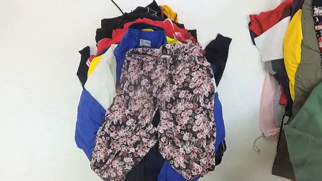 ПОСЛЕДНИЕ 2 ЛОТА!Лот 236 ( 64ед - 20.5кг ) Микс спорт м/ж.Экстра+много штанов ( Цена 5.5 евро/кг ) смотреть онлайн