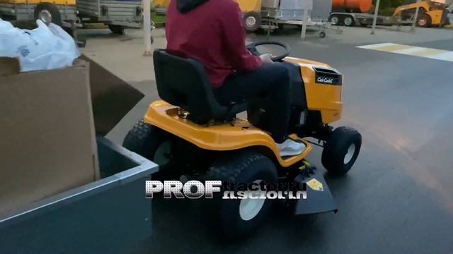 Любой минитрактор Cub Cadet может тащить за собой прицеп грузоподъемностью до 500 кг.