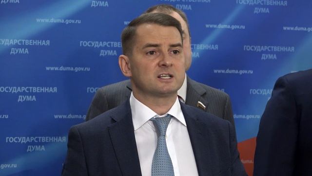 Ярослав Нилов: в России труд унижен и недооценён