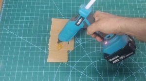 Аккумуляторный клеевой пистолет Makita с AliExpress.