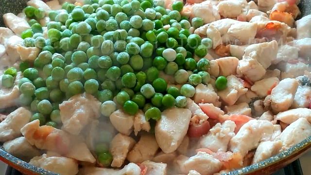 Паста + куриное филе + сливочный соус = идеальный ужин!