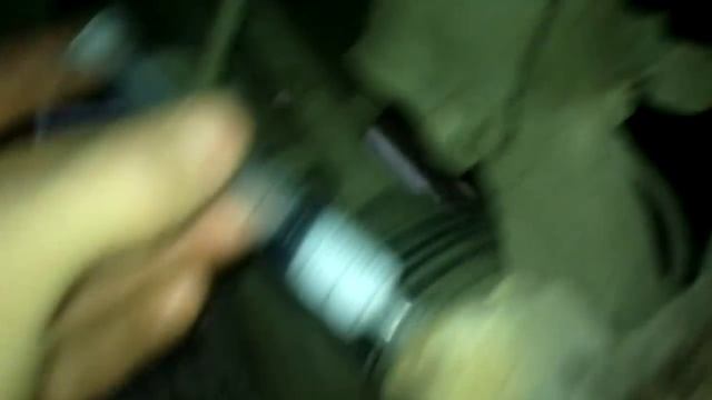 KIA Venga.Замена смазки пальцев суппортов. смотреть онлайн