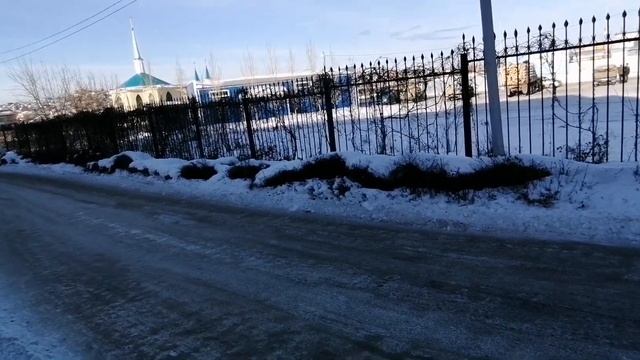 VLOG/21 Января/Продажа мебели/В квартире сырость/Потолки и полы еле как стоят смотреть онлайн