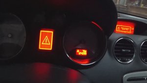 Пежо 308 сломался после мойки.