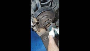 Замена задних тормозных дисков/колодок на Audi A6 C5/Rear brake disks/pads replacement on Audi A6 C