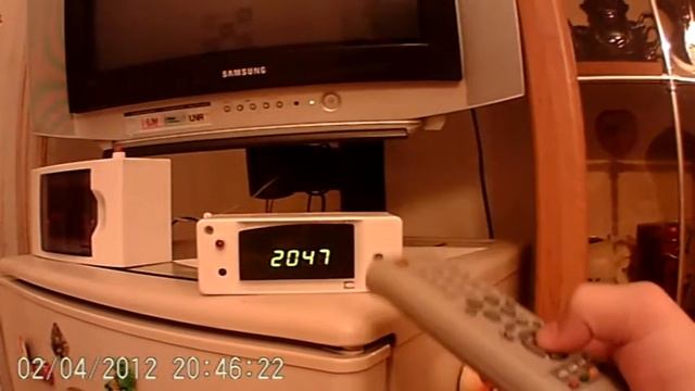 ЧАСЫ И ТЕРМОМЕТР на ATTINY26 c DS1307 и DS18B20. смотреть онлайн