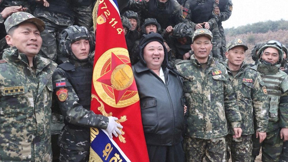 Ким Чен Ын лично протестировал "самый могущественный танк в мире" / События на ТВЦ