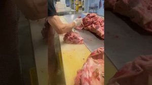 Обвалка голов свиных