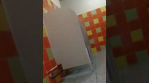 Эпик в школьном туалете N1