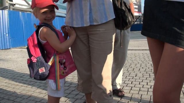 Выезжаем в летний лагерь смотреть онлайн