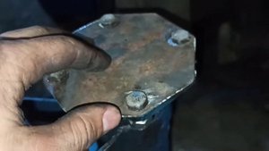 снял стандартную рулевую колонку с трактора т40