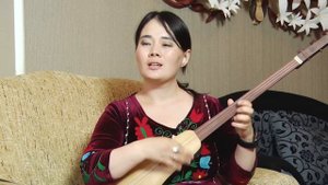 “Алланын сүйүү шапалагына кабылдым” - дейт элдик талант Кишимжан Жанышалиева
