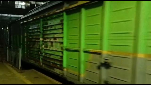 Грузовой поезд 13 смотреть онлайн