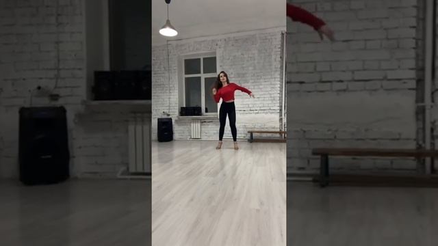 Jessica Mauboy - Fallin ( Bachata remix DjEranz) @natali_lozinova Bachata Lady style смотреть онлайн