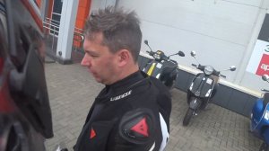 2021 Aprilia Tuono 660 отзыв | Управляется силой мысли | Мотоциклы для Взрослых