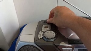 Cd, Radio Cassette PHILIPS AZ1575 máy đẹp, zin, full chức năng, tiếng cực kỳ hay. Lh : 0908496653