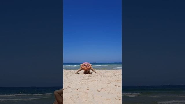 YOGA 🙏 1 min | ЙОГА 🧘♀️ 🏝❤ #love #yoga #fun #motivation #om #life #smile #reels #nature #happy