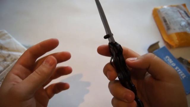 Качественный нож туриста + акриловый скотч из Китая. смотреть онлайн