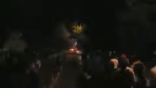 Chrysler 300C 5 7L vs Infiniti FX45 смотреть онлайн