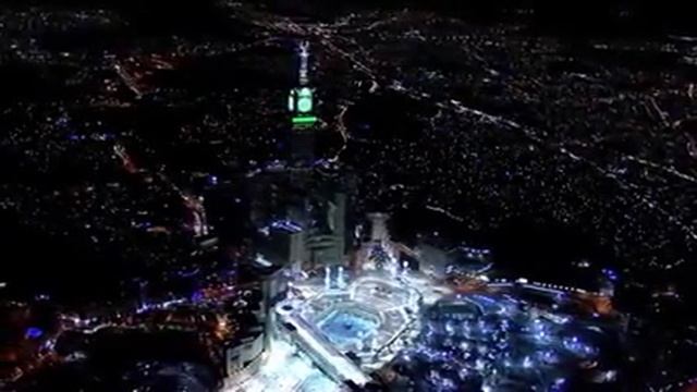 Очень красивый Азан в Мекке! смотреть онлайн
