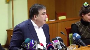 Перл от Саакашвили.  Саакашвили жжет