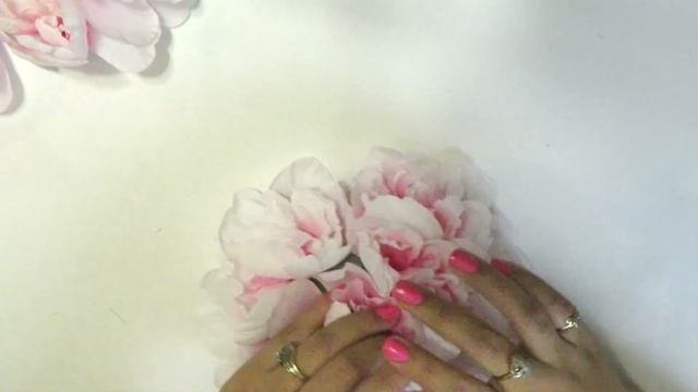 DOLLAR TREE DIY | Peony GLAM Vase & FLOWER Arrangement CENTERPIECE | Elegant Spring Floral Craft