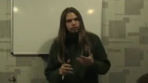 Андрей Ивашко_ Древлесловенская буквица. Урок 4.mp4