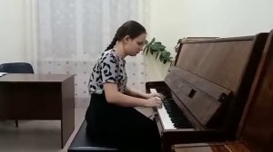 Шингирей Елизавета, 4 класс. Д. Циполи "Фугетта" ми минор