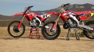 Honda CR500 vs CRF450R Two Stroke vs Four Stroke - Dirt Bike Magazine