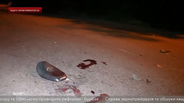 На житловому масиві Ігрень зіткнулися автомобіль та мотороллер смотреть онлайн