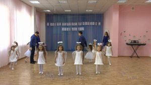 красивый семейный танец - репетиция