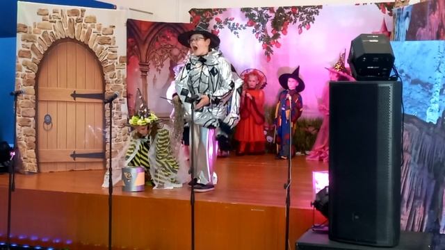 Спектакль "Школа чудес" 1 часть. Руководитель: Кузнецова Е.В. Куровское ЦКиД 2022г. смотреть онлайн