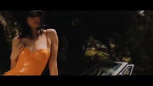 Клип Zivert - Зеленые Волны 2018