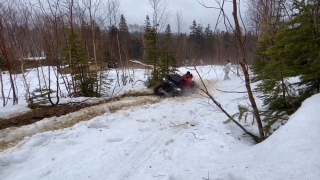 Сквозь снег! Квадроциклы Сахалин. смотреть онлайн